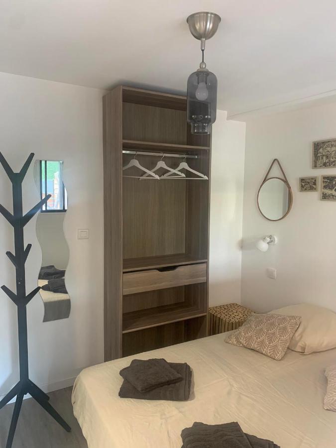 Superbe Appartement, A Proximite Du Centre D'Arles Luaran gambar
